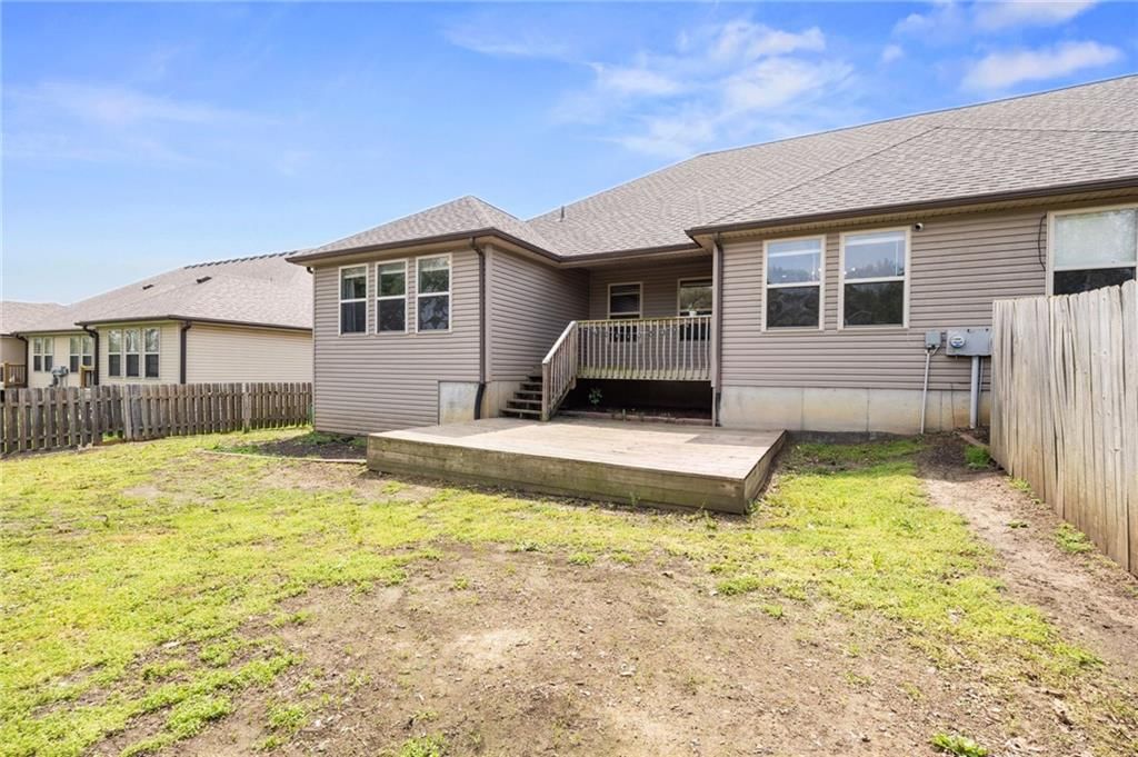 1803 Villa Drive — photo 35