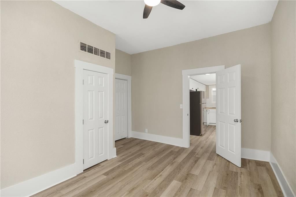710 W Locust Street — photo 13