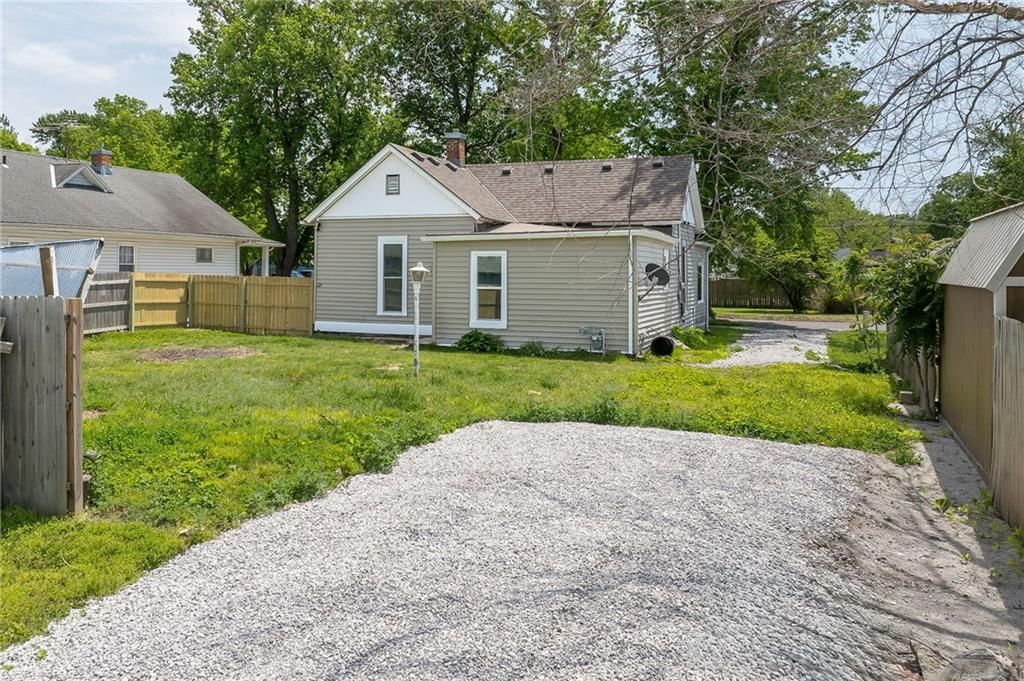 710 W Locust Street — photo 23