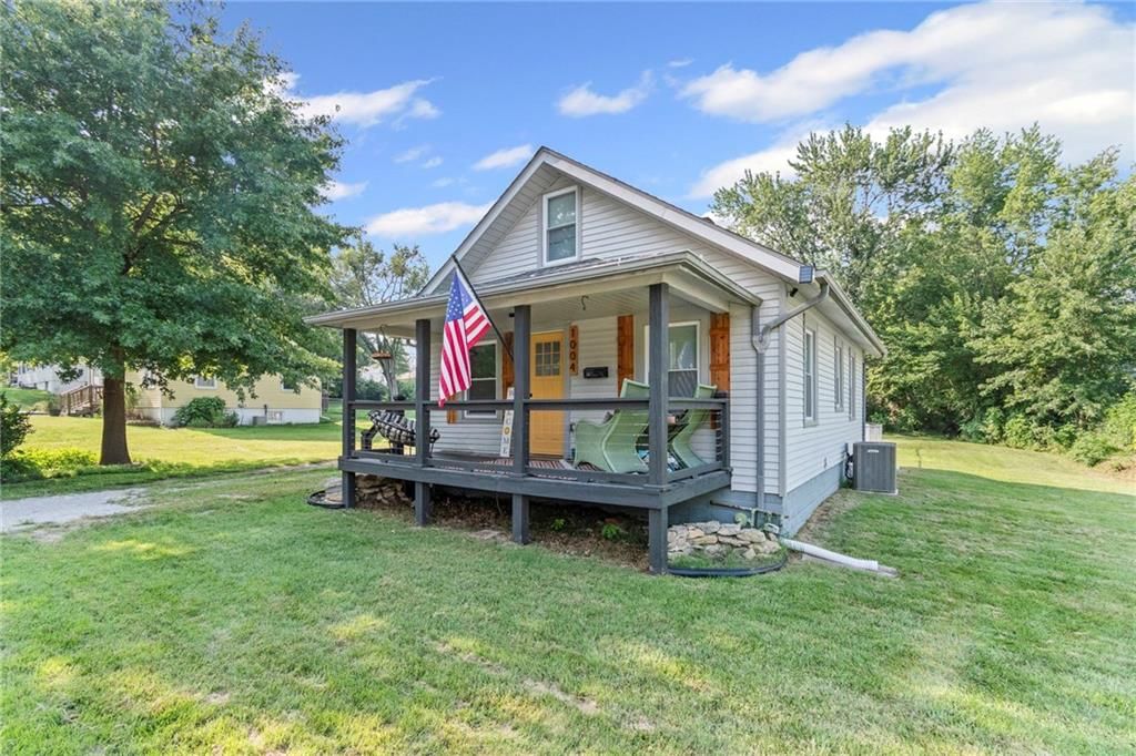 1004 Hickory Street — photo 3