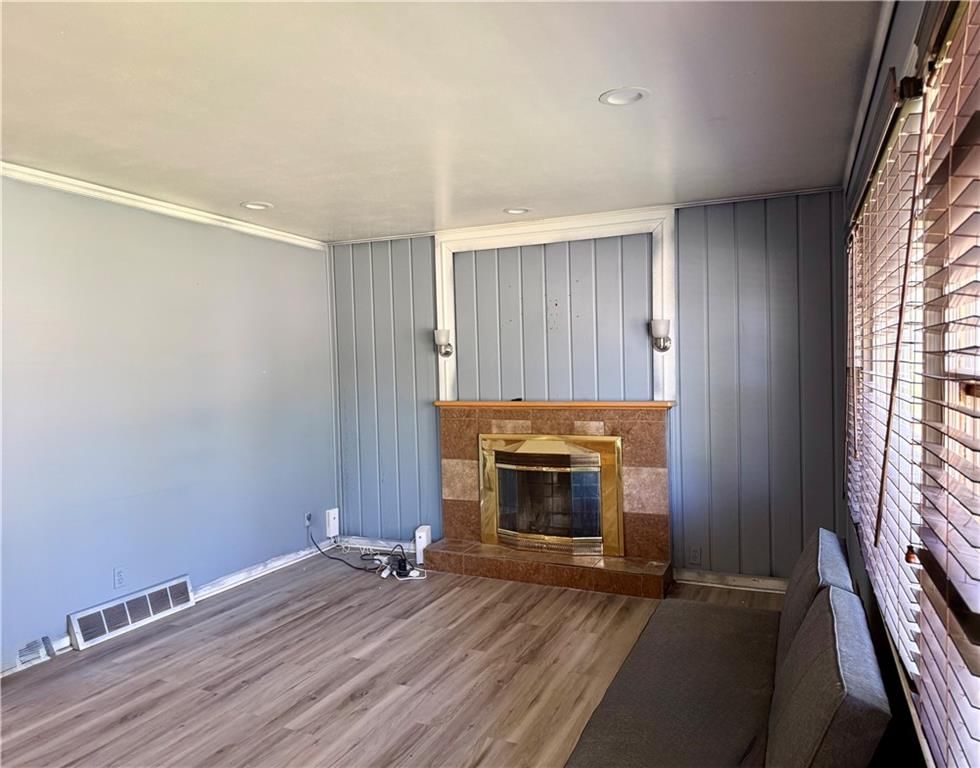 4415 Vermont Avenue — photo 2