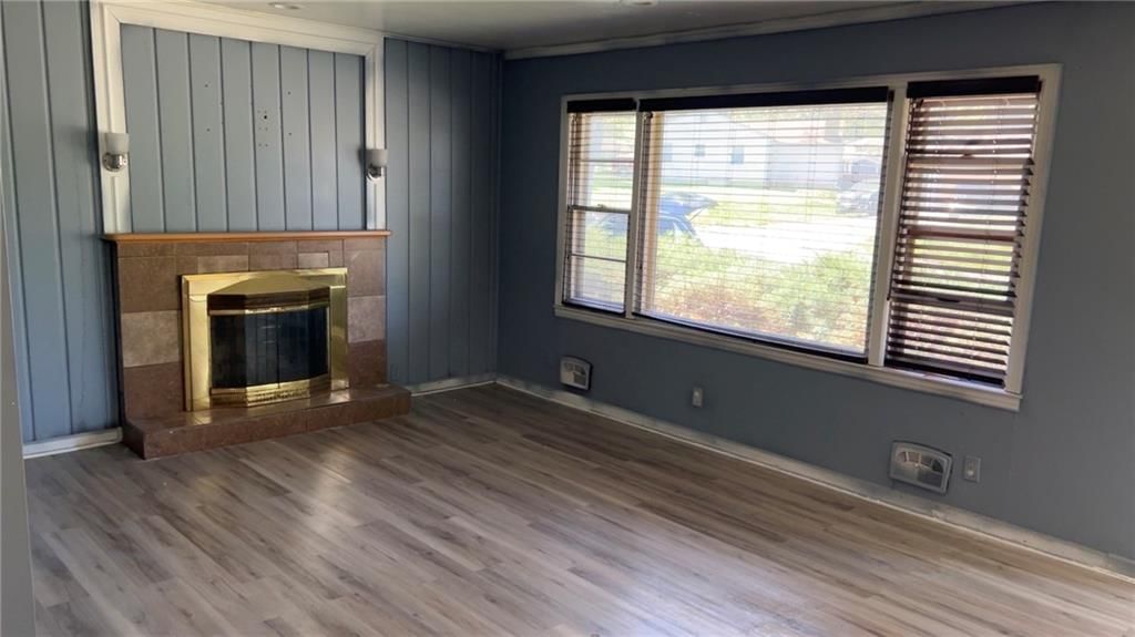 4415 Vermont Avenue — photo 3