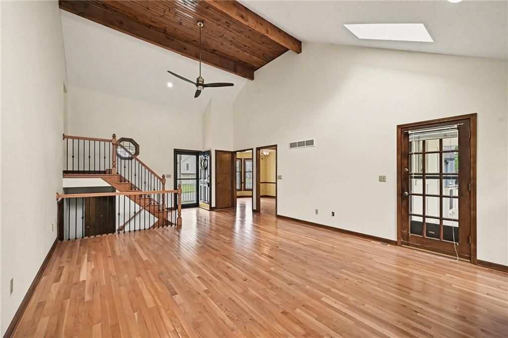 1607 SE Boone Trail — photo 5