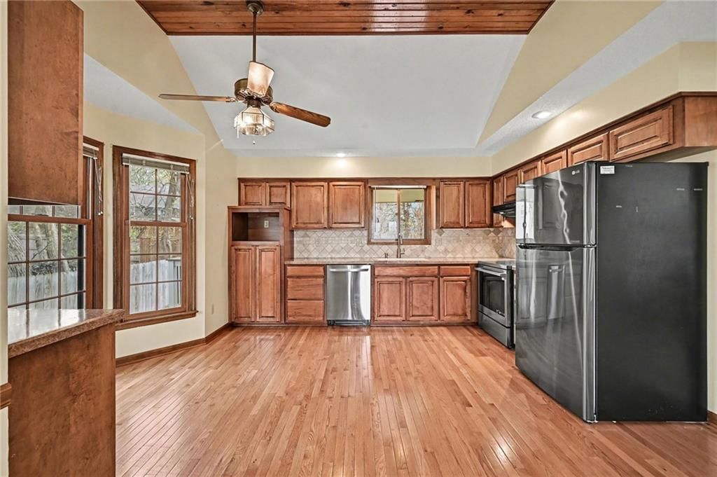1607 SE Boone Trail — photo 7