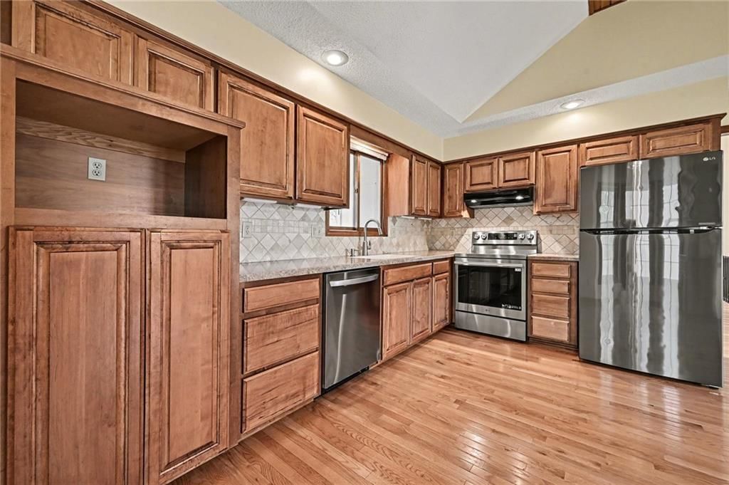 1607 SE Boone Trail — photo 8