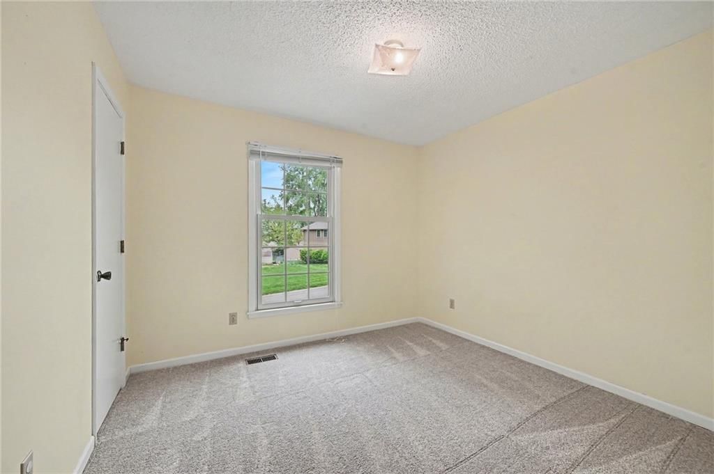 1607 SE Boone Trail — photo 13