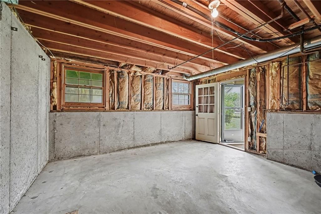 1607 SE Boone Trail — photo 16