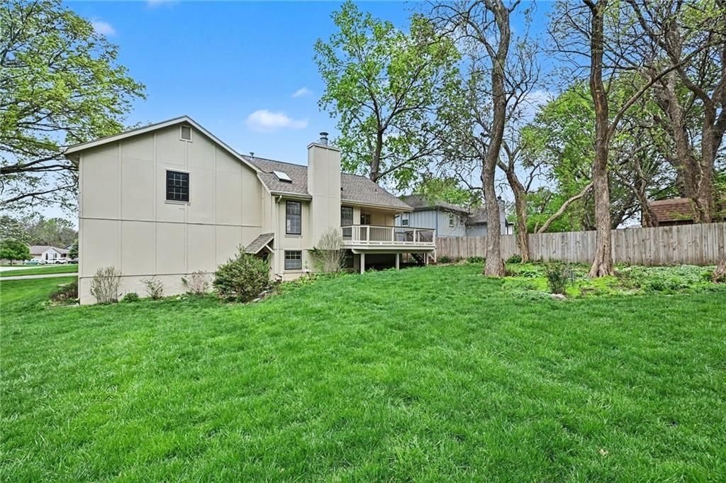 1607 SE Boone Trail — photo 21