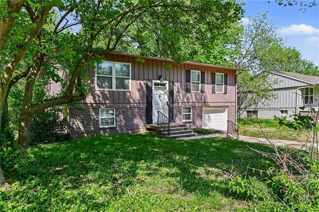 8700 E 91st Street — photo 2