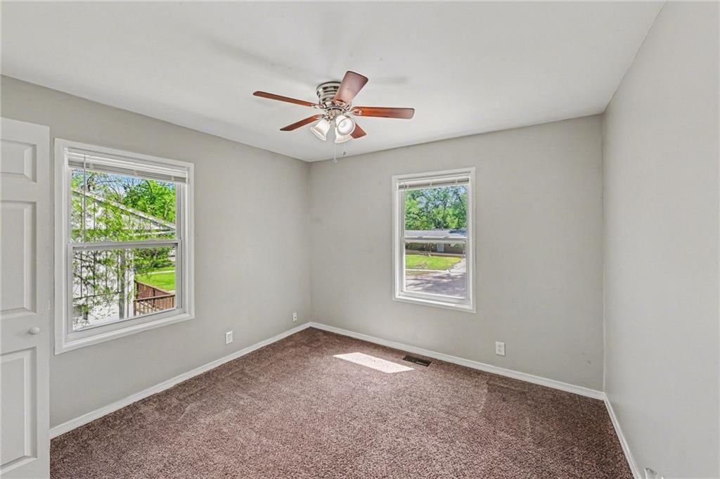8700 E 91st Street — photo 10