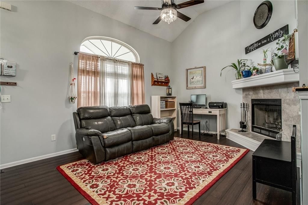 706 SW Bobcat Drive — photo 5