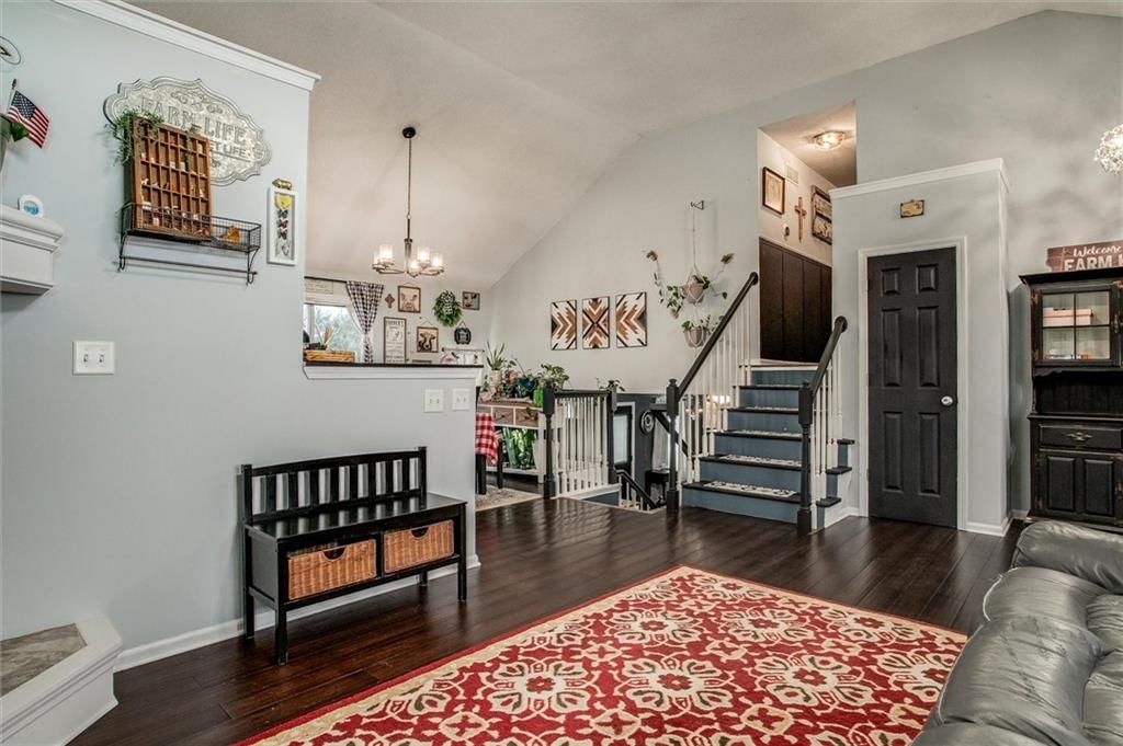 706 SW Bobcat Drive — photo 6
