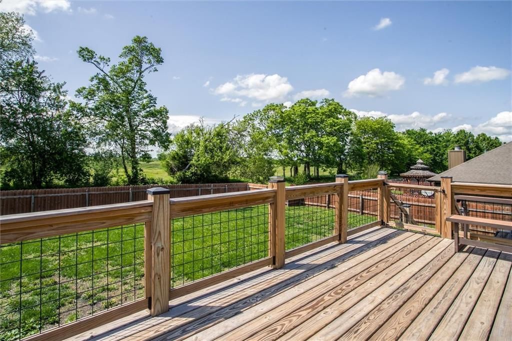 706 SW Bobcat Drive — photo 24