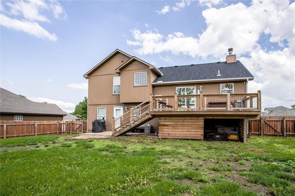 706 SW Bobcat Drive — photo 25