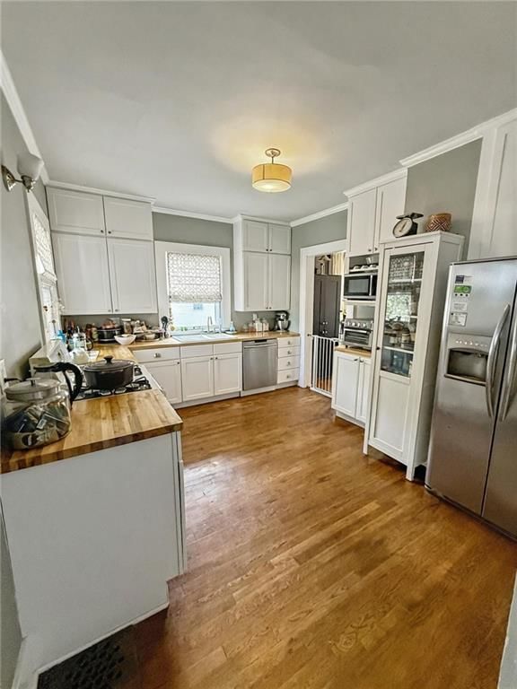 609 S BUCHANAN Street — photo 6