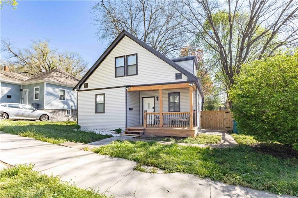 2507 S 18th Street — photo 2