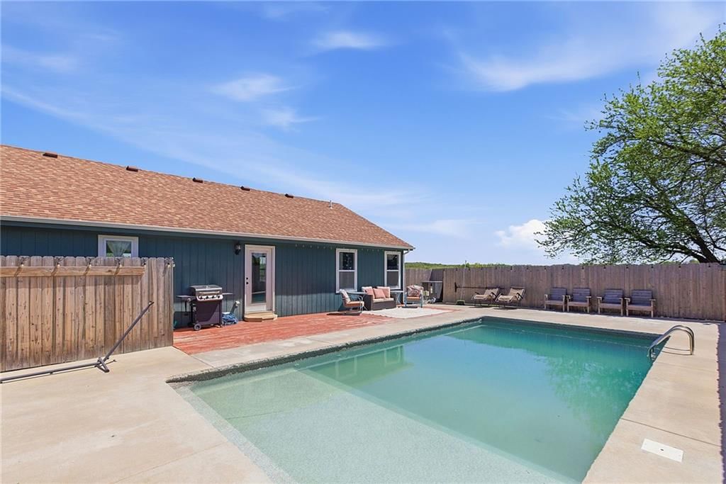 30960 Somerset Road — photo 10