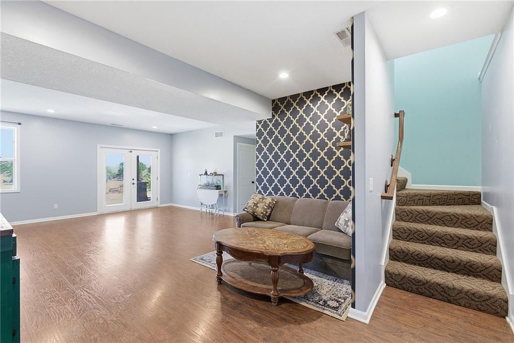 30960 Somerset Road — photo 32