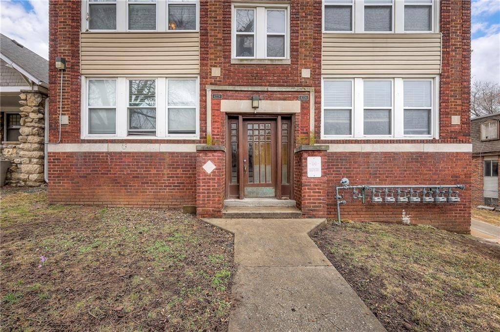 4226 Locust Street — photo 17