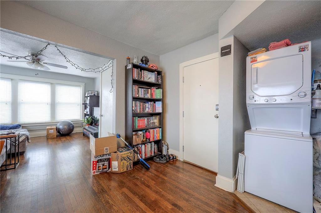 4226 Locust Street — photo 18
