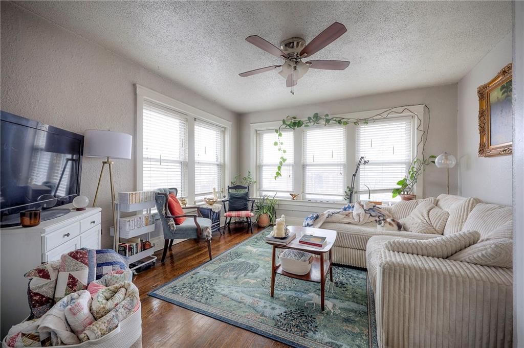 4226 Locust Street — photo 20