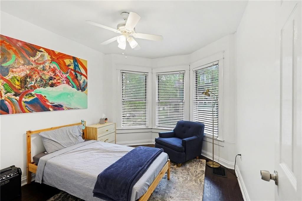 820 E 41ST Street — photo 18