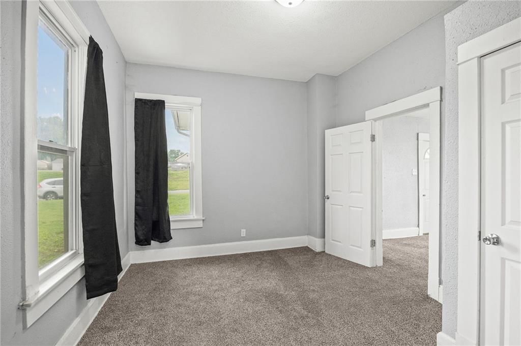 3418 Renick Street — photo 9