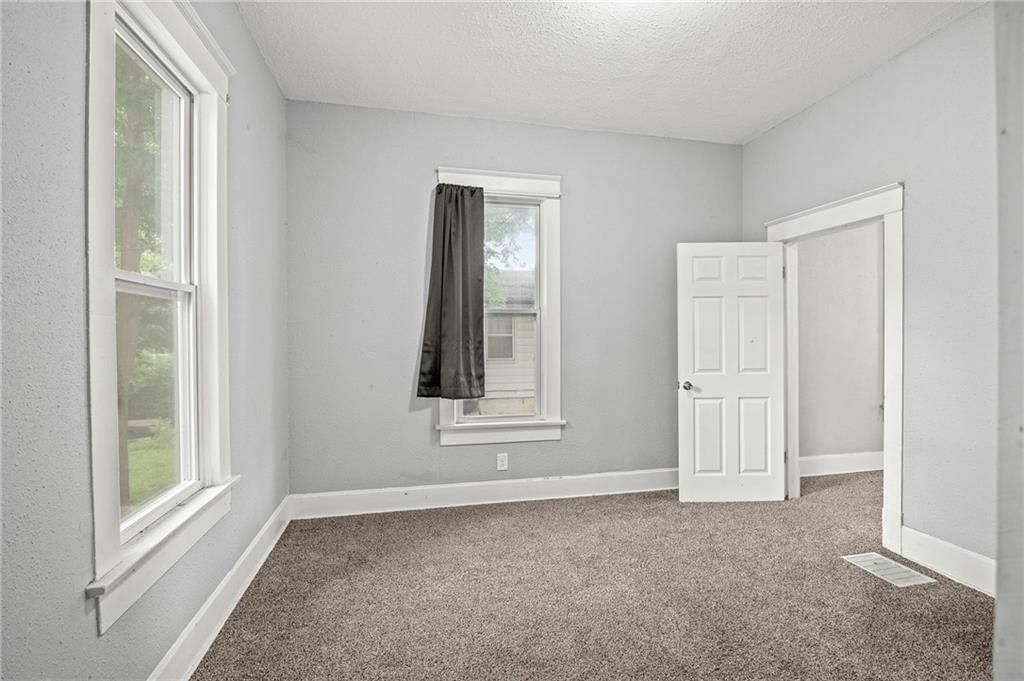3418 Renick Street — photo 14