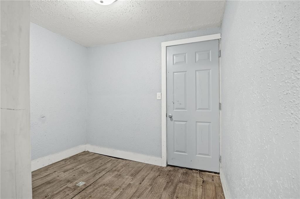 3418 Renick Street — photo 18