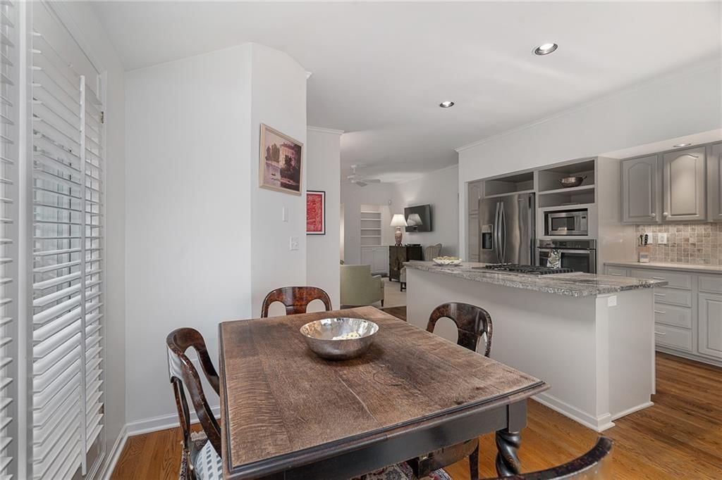 3709 Somerset Drive — photo 23