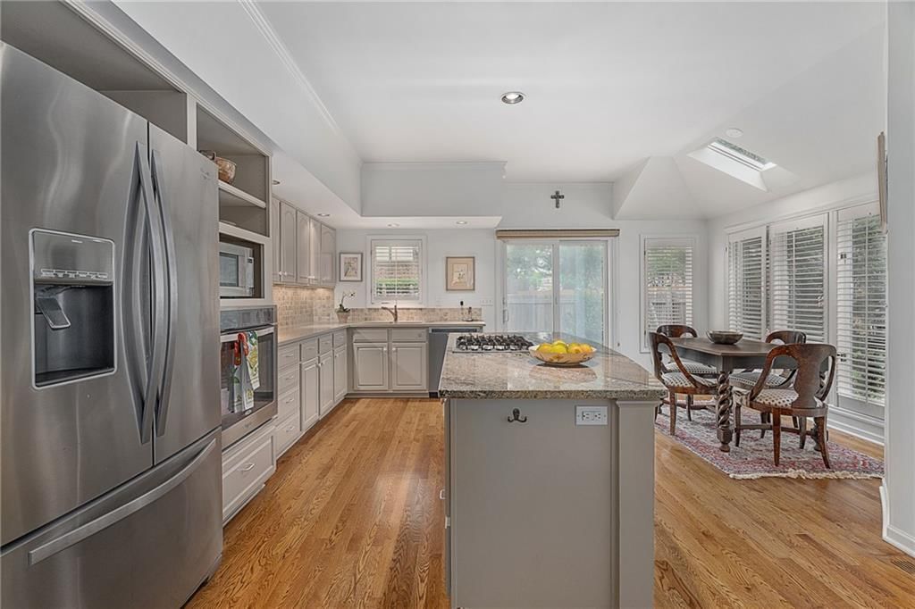 3709 Somerset Drive — photo 24