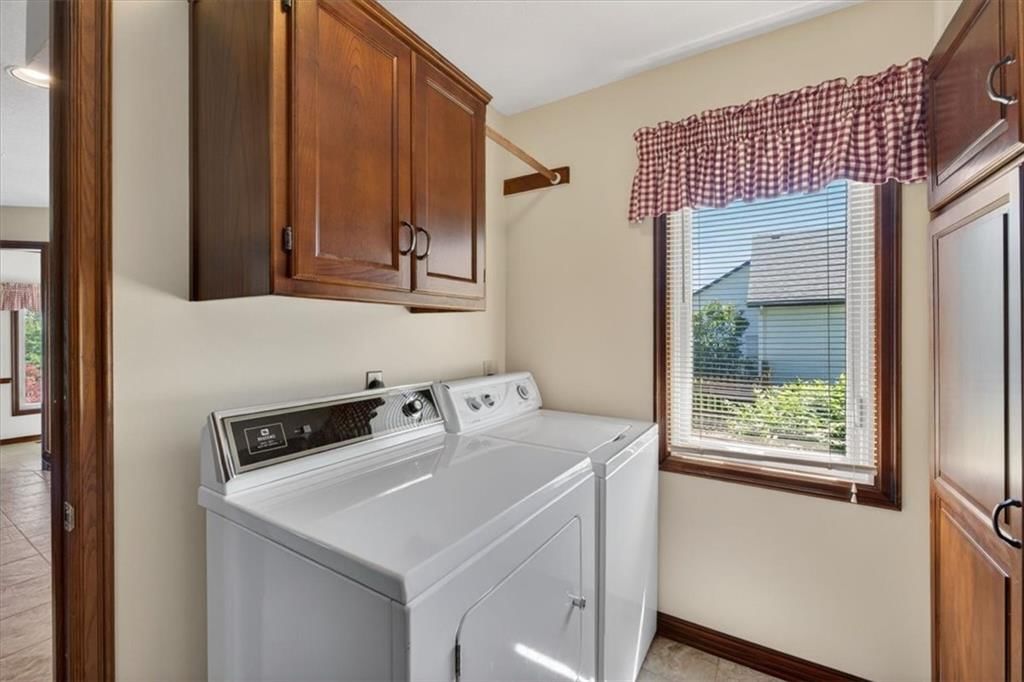 4933 SW Raintree Parkway — photo 16
