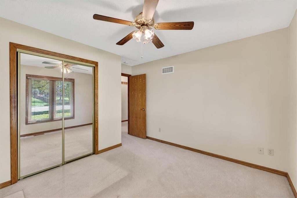 4933 SW Raintree Parkway — photo 31