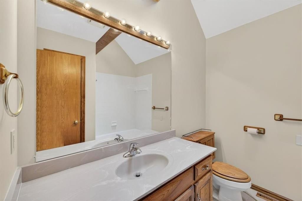 4933 SW Raintree Parkway — photo 32