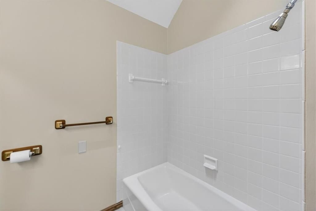 4933 SW Raintree Parkway — photo 33