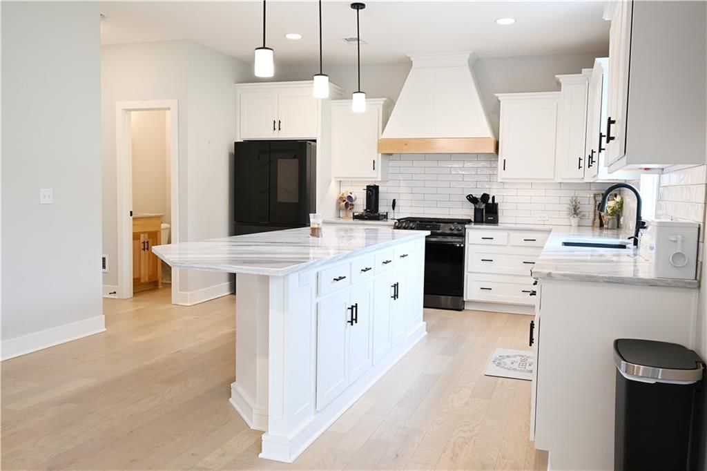 10420 N Flora Avenue — photo 6