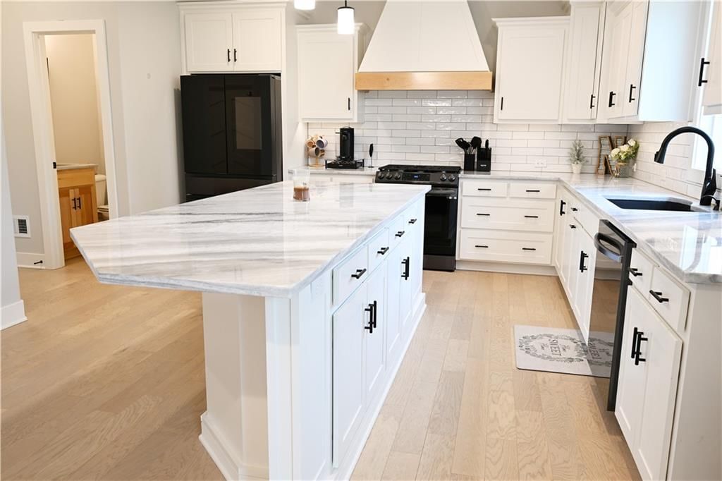10420 N Flora Avenue — photo 7