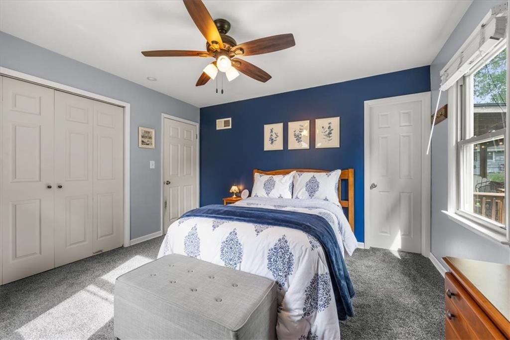 1807 Seneca Street — photo 14