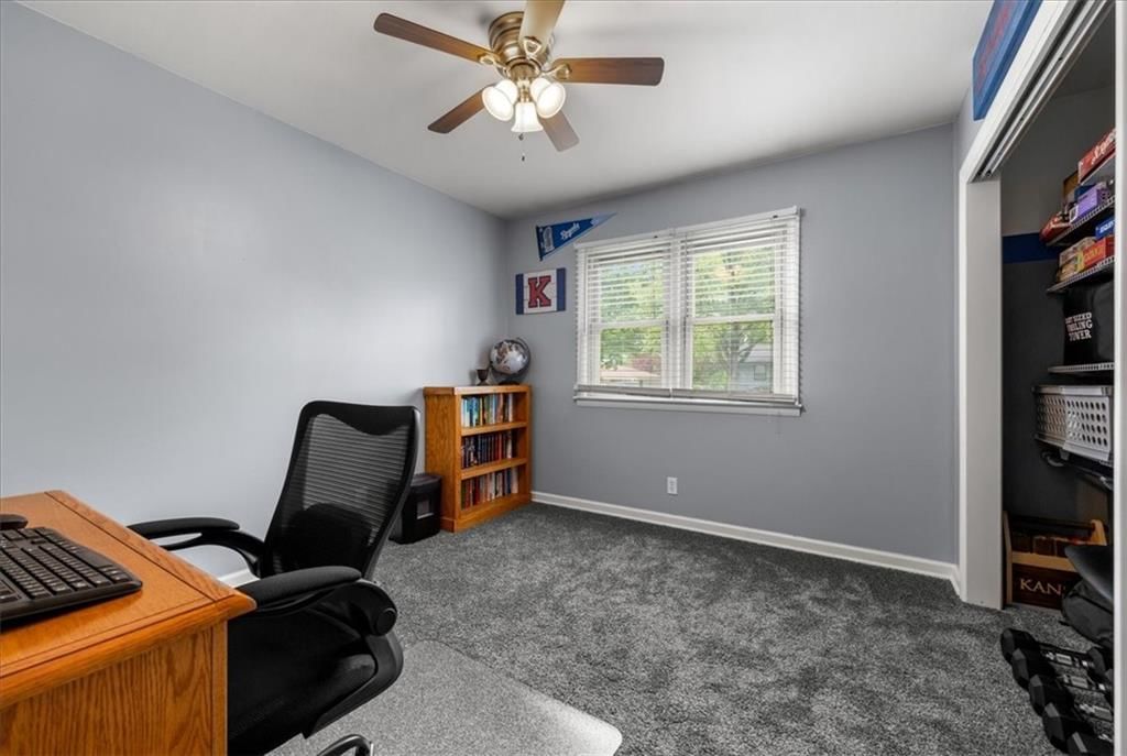 1807 Seneca Street — photo 17