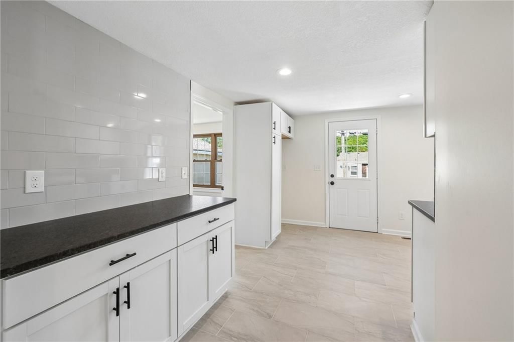 1406 E 24th Avenue — photo 14