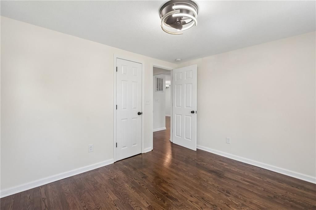 1406 E 24th Avenue — photo 18