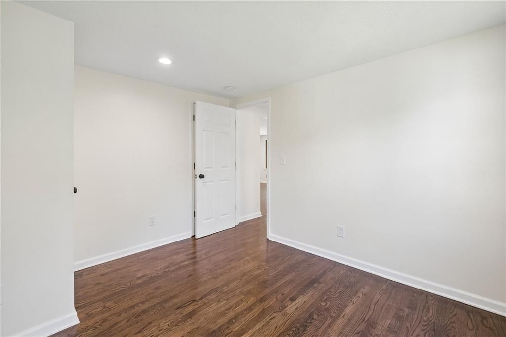 1406 E 24th Avenue — photo 20