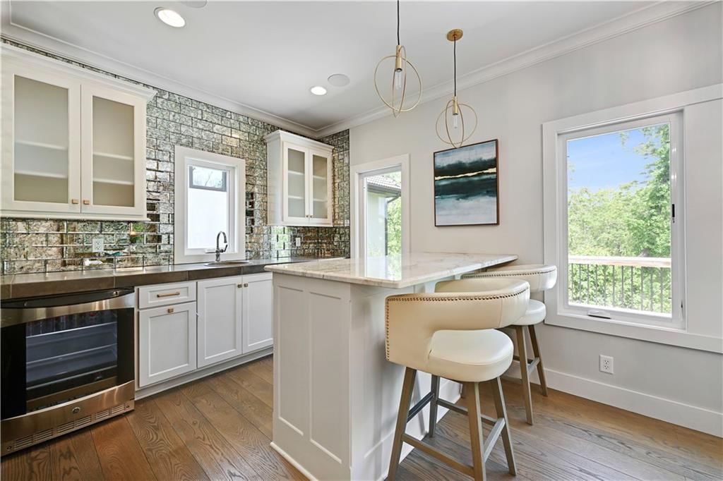 770 Suffolk Lane — photo 19