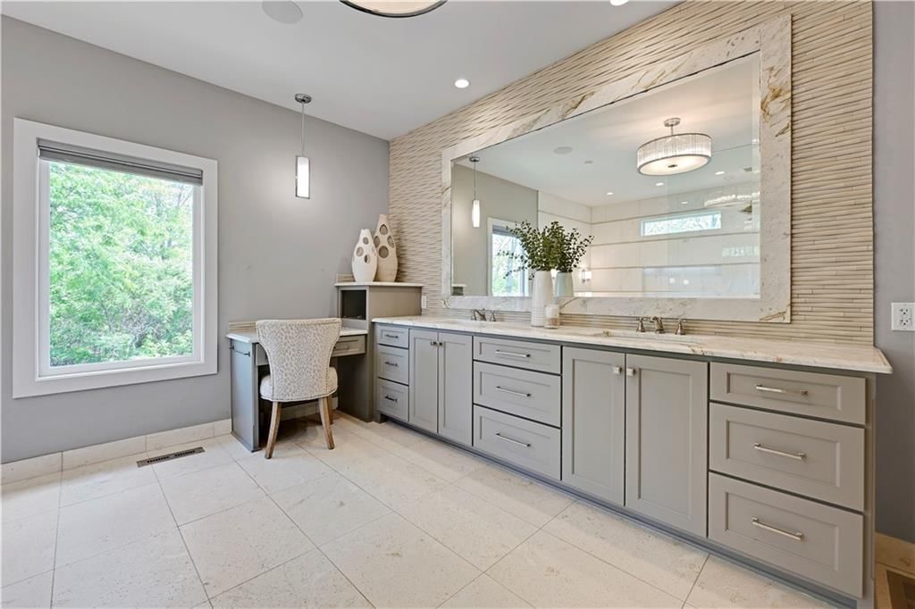 770 Suffolk Lane — photo 25