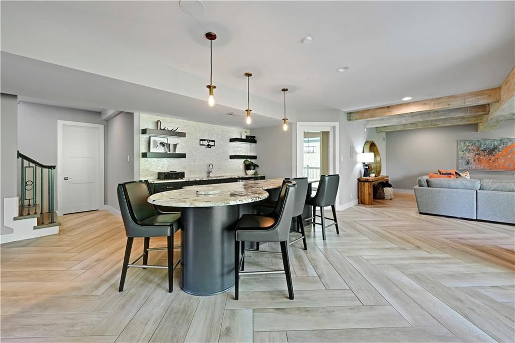 770 Suffolk Lane — photo 35
