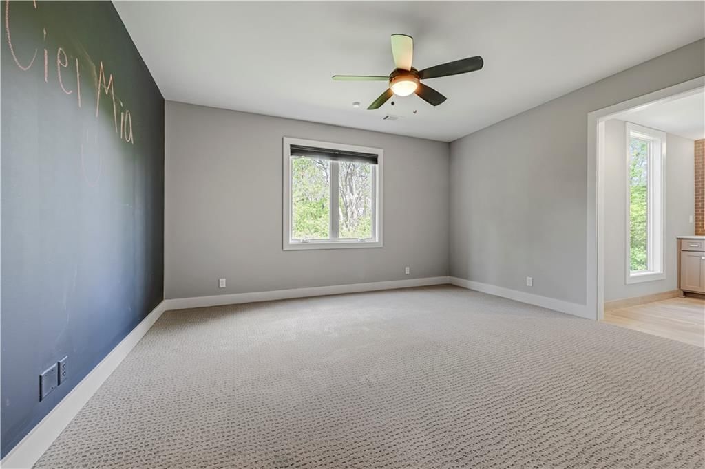 770 Suffolk Lane — photo 43