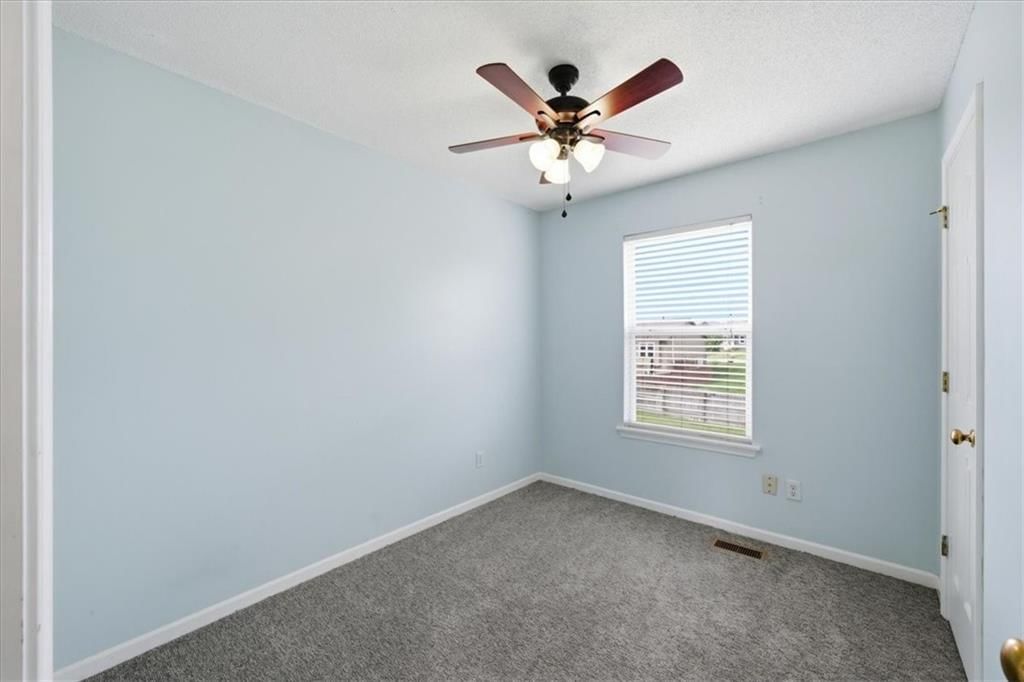 32534 W 172nd Terrace — photo 18
