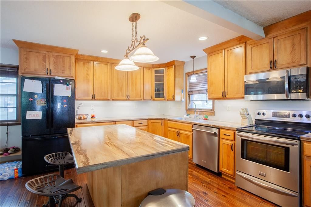 706 W 16th Street — photo 7