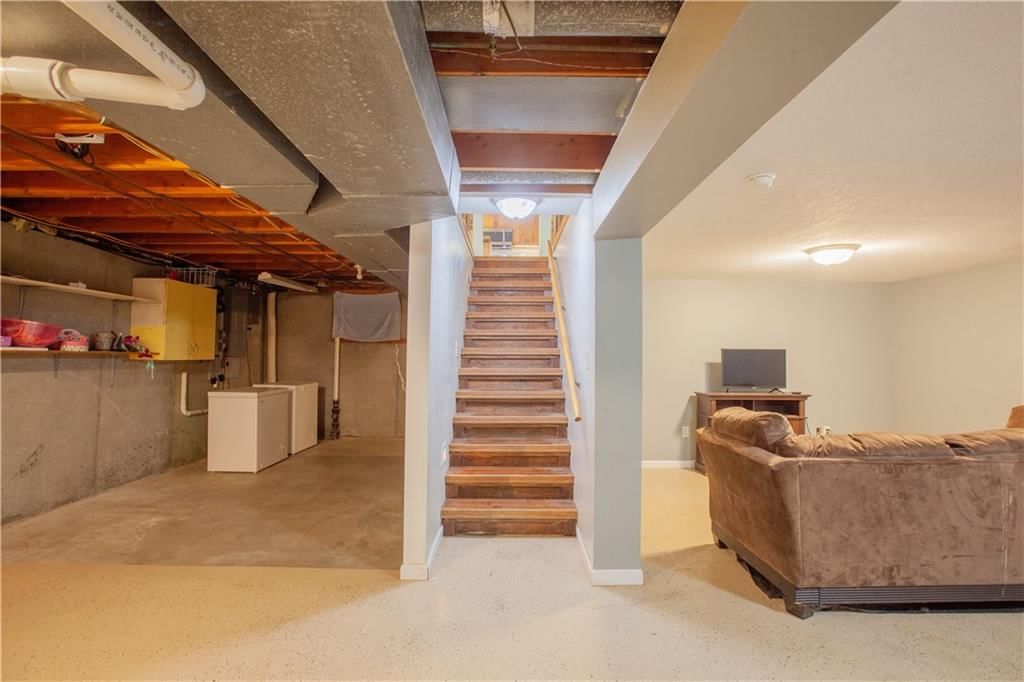 706 W 16th Street — photo 17