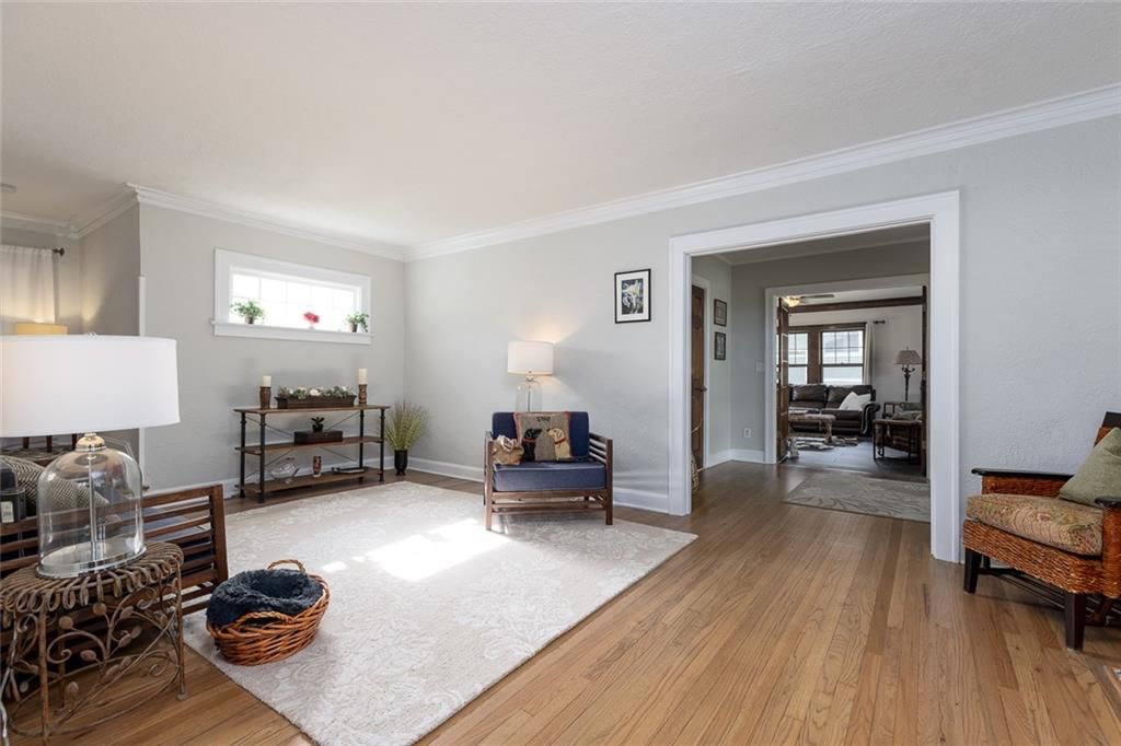 7329 Ward Parkway — photo 21